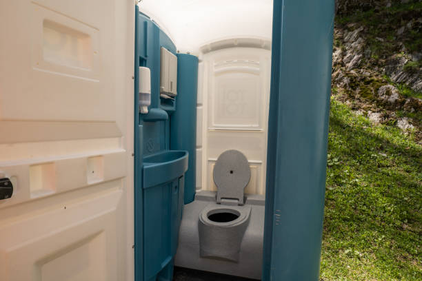 Best Portable restroom trailer rental  in Kerens, TX